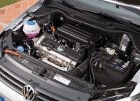 Why does the Polo sedan engine knock?